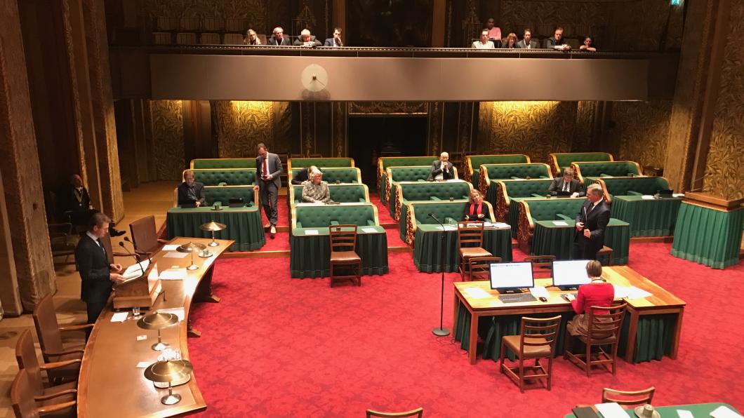 raadszaal Dekker.JPG