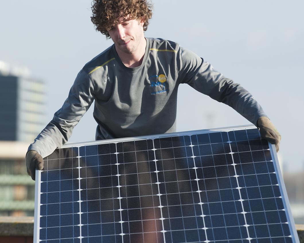 installatie zonnepanelen